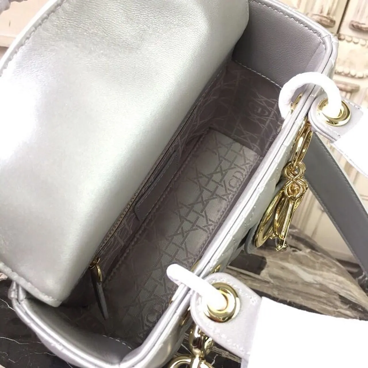 DI Small Lady Bag Gold Toned Hardware Pearl Silver White For Women 8in/20cm CD