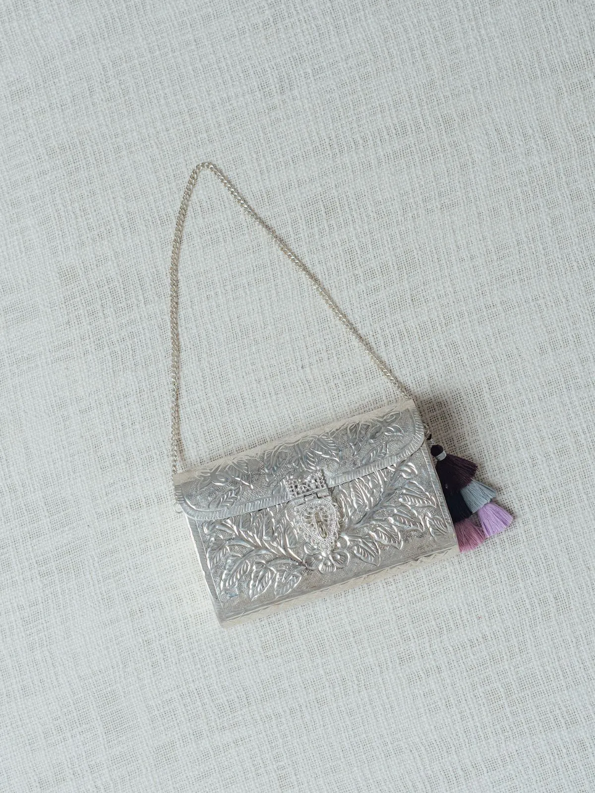 Floral Paatr Purse (Silver)