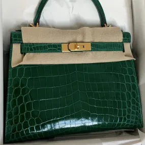 Hermès Kelly 28 Vert Emeraude Sellier Crocodile Niloticus Lisse Gold Hardware GHW