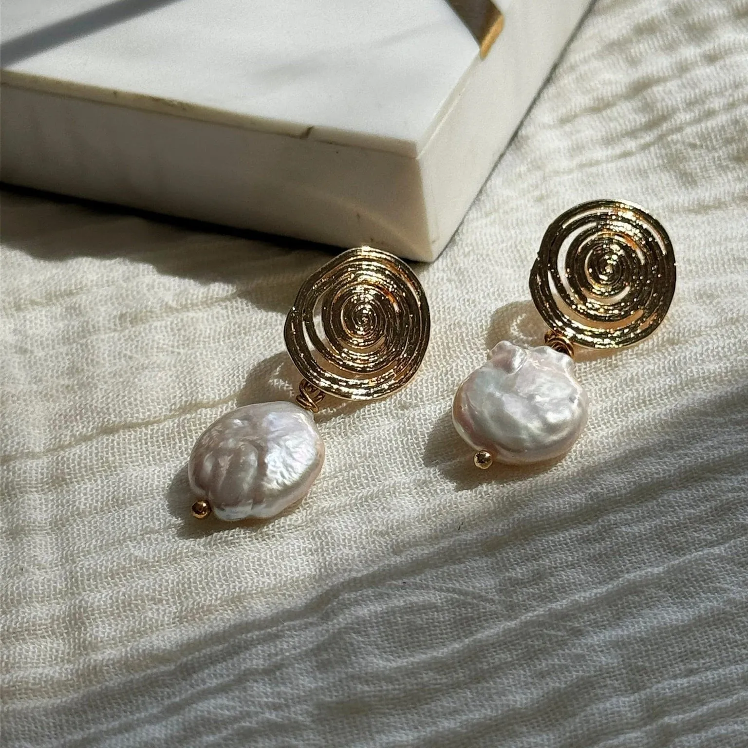 Pearl Drop Vintage Style Earrings