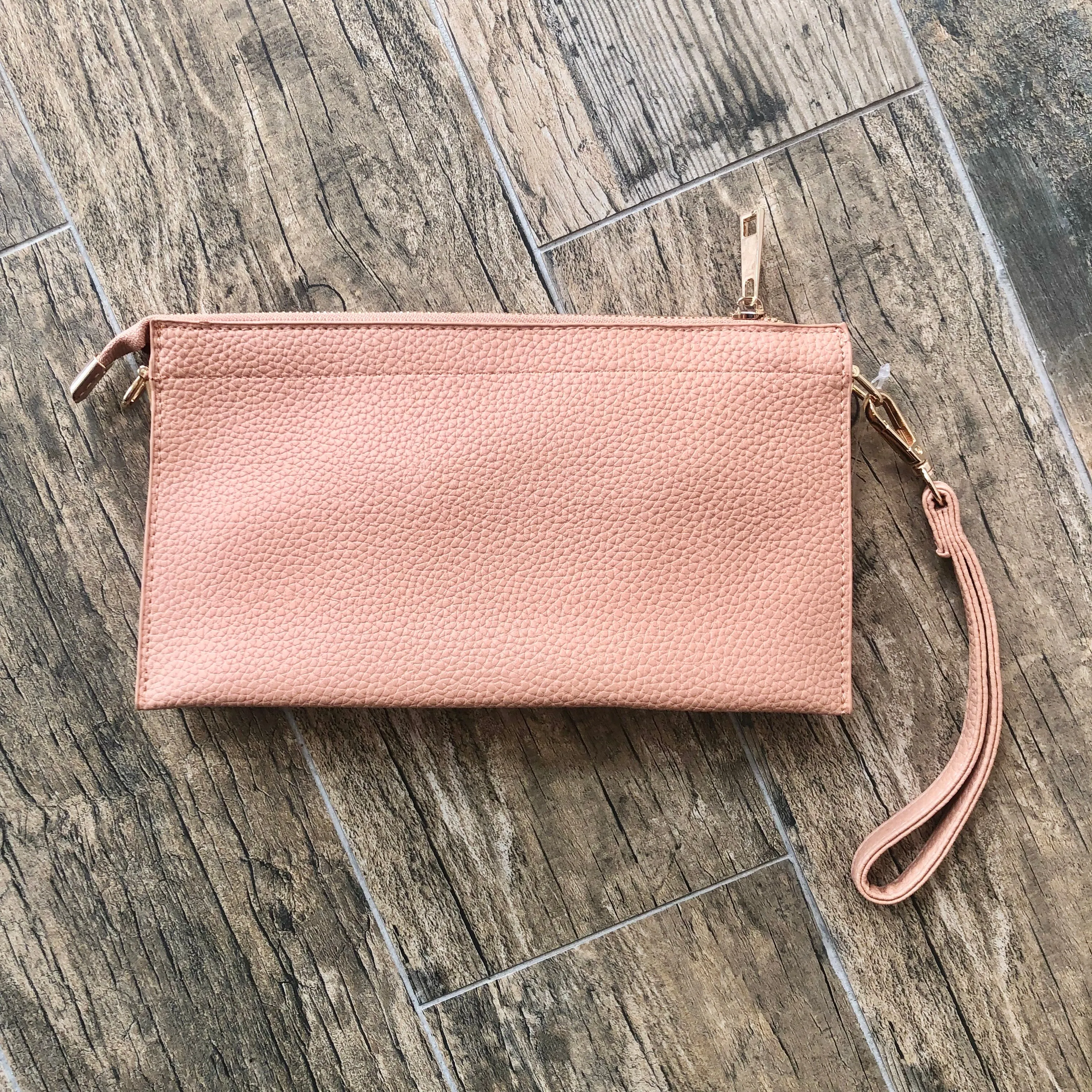 Pebble Wristlet / Crossbody