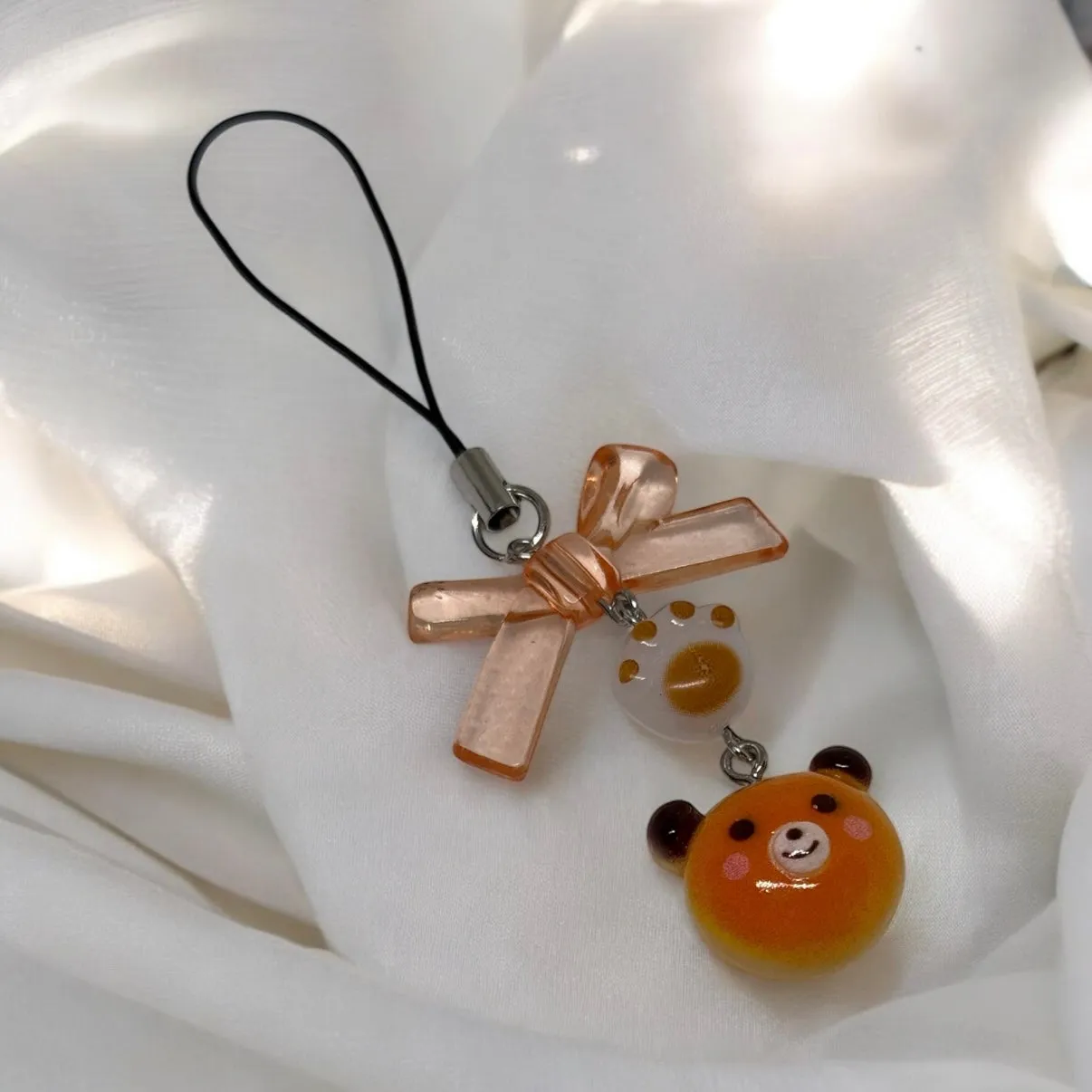 Phone charm | teddy bun