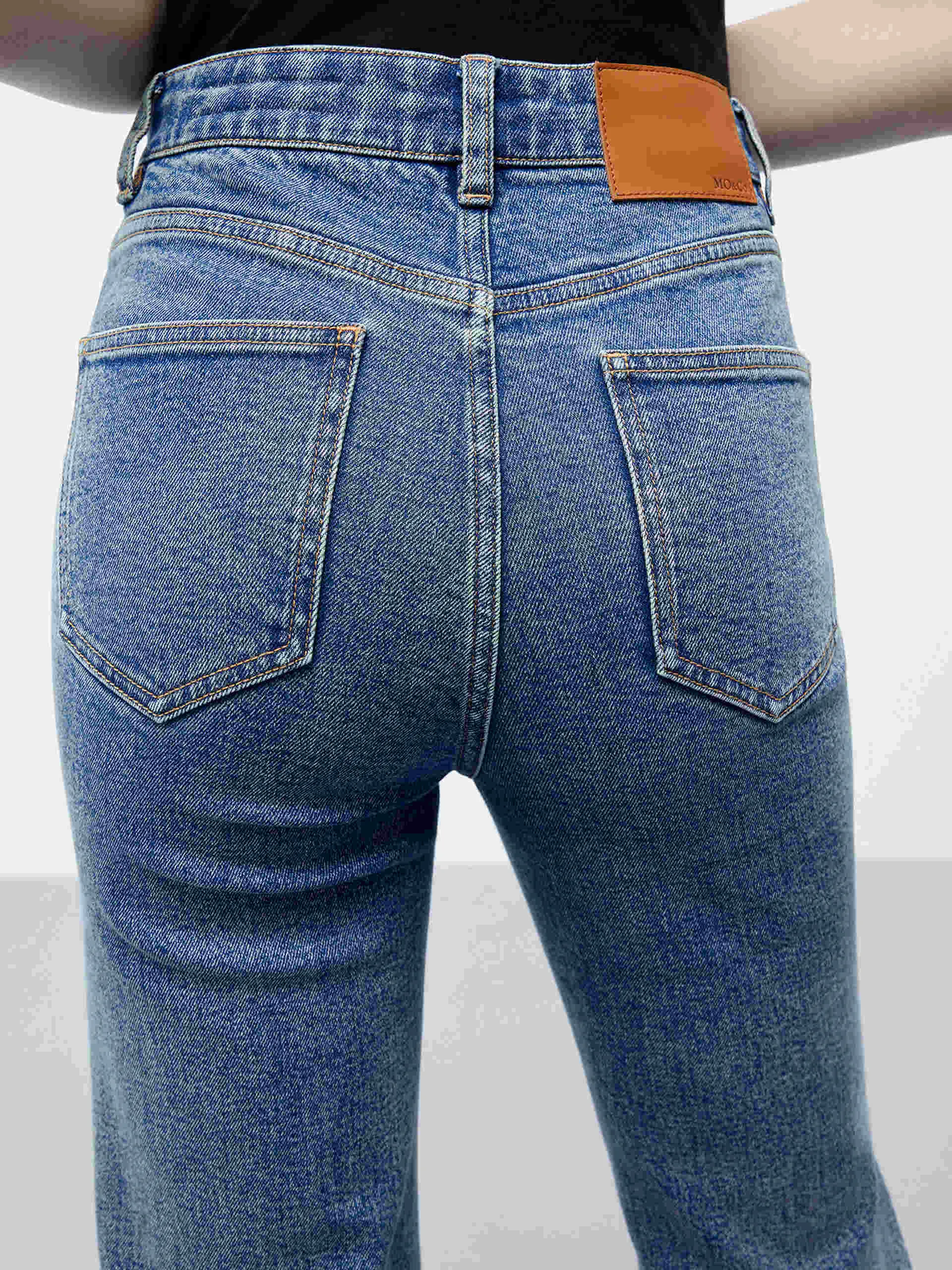 Straight Leg Raw Hem Jeans